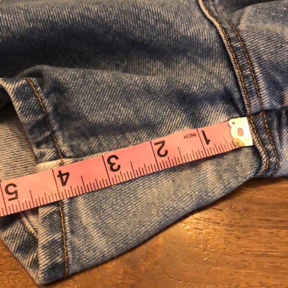 Halston Jeanswear denim shorts size 12 high waist - Picture 4 of 6